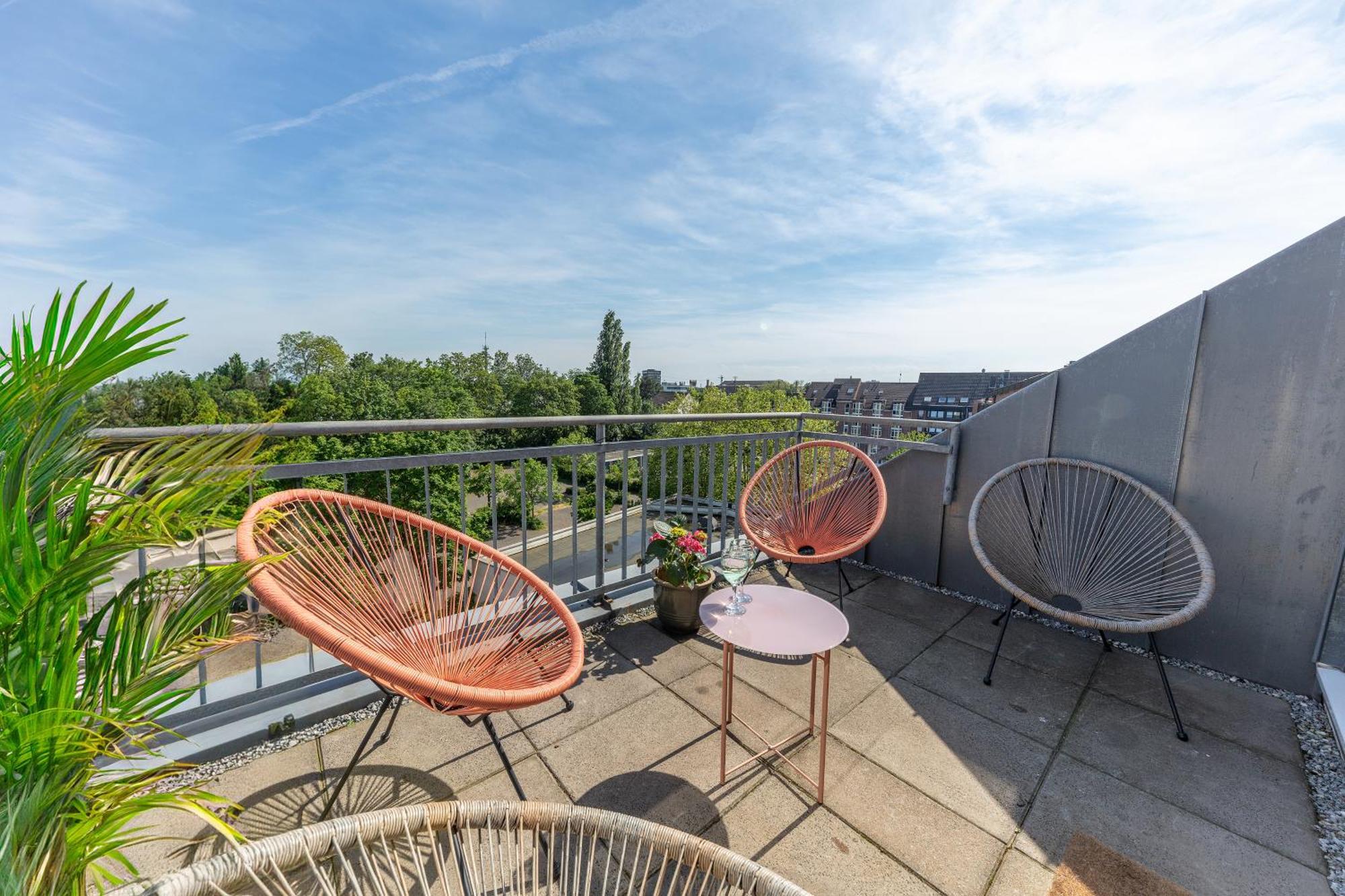 Mango Living I Stadtoase I Modern I 3 Schlafzimmer I 95 Qm I 9 Personen Мёнхен-Гладбах Номер фото
